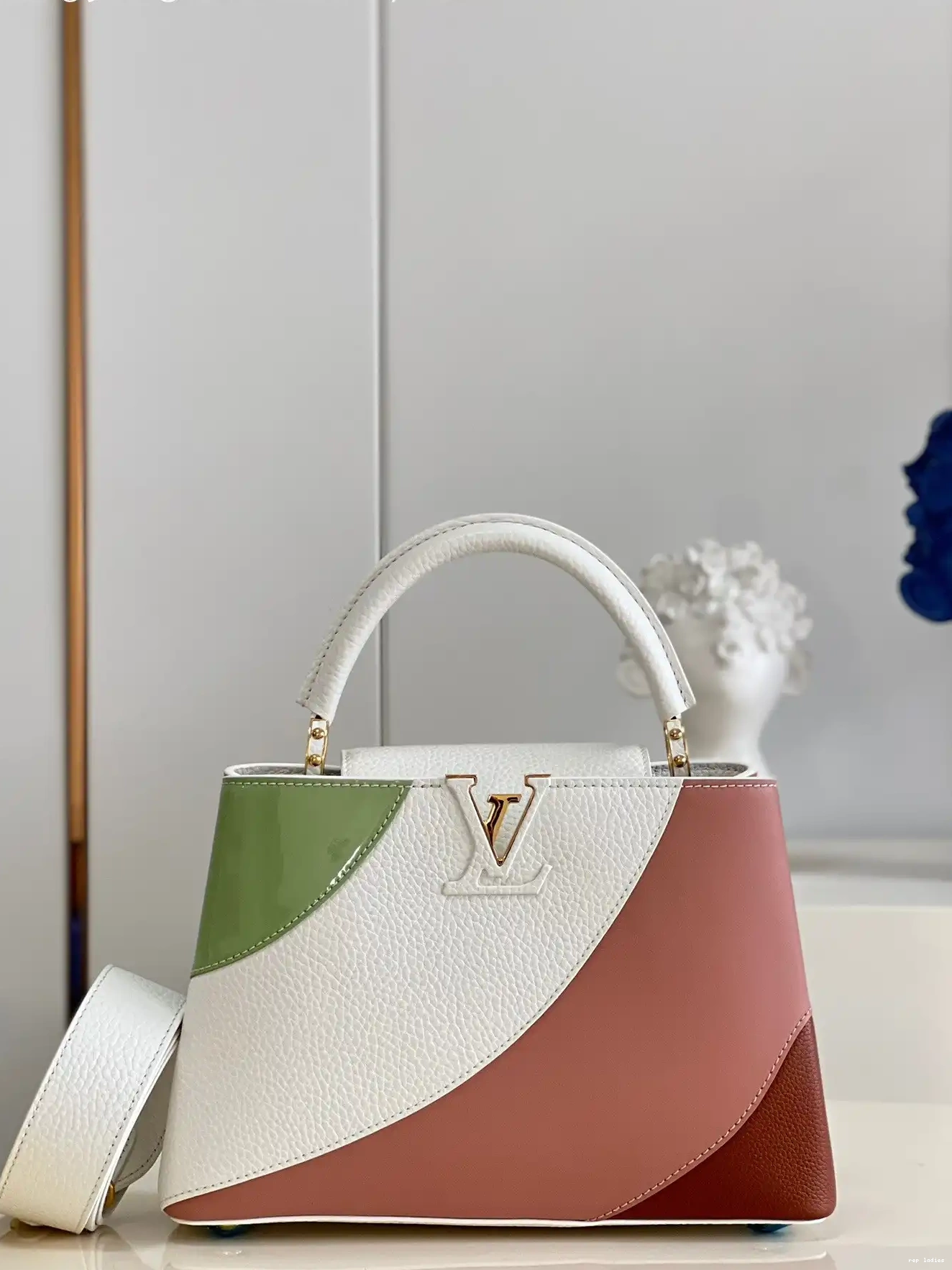 Cheap BB CAPUCINES VUITTON LOUIS 0605